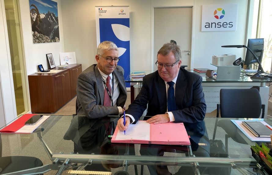 Signature du partenariat Anses-INRS